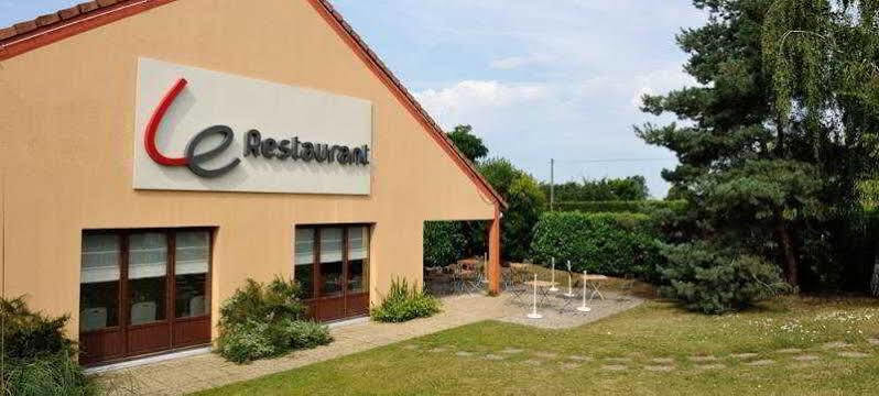 Campanile Moulins Avermes Eksteriør bilde